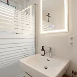 Business In Apartment